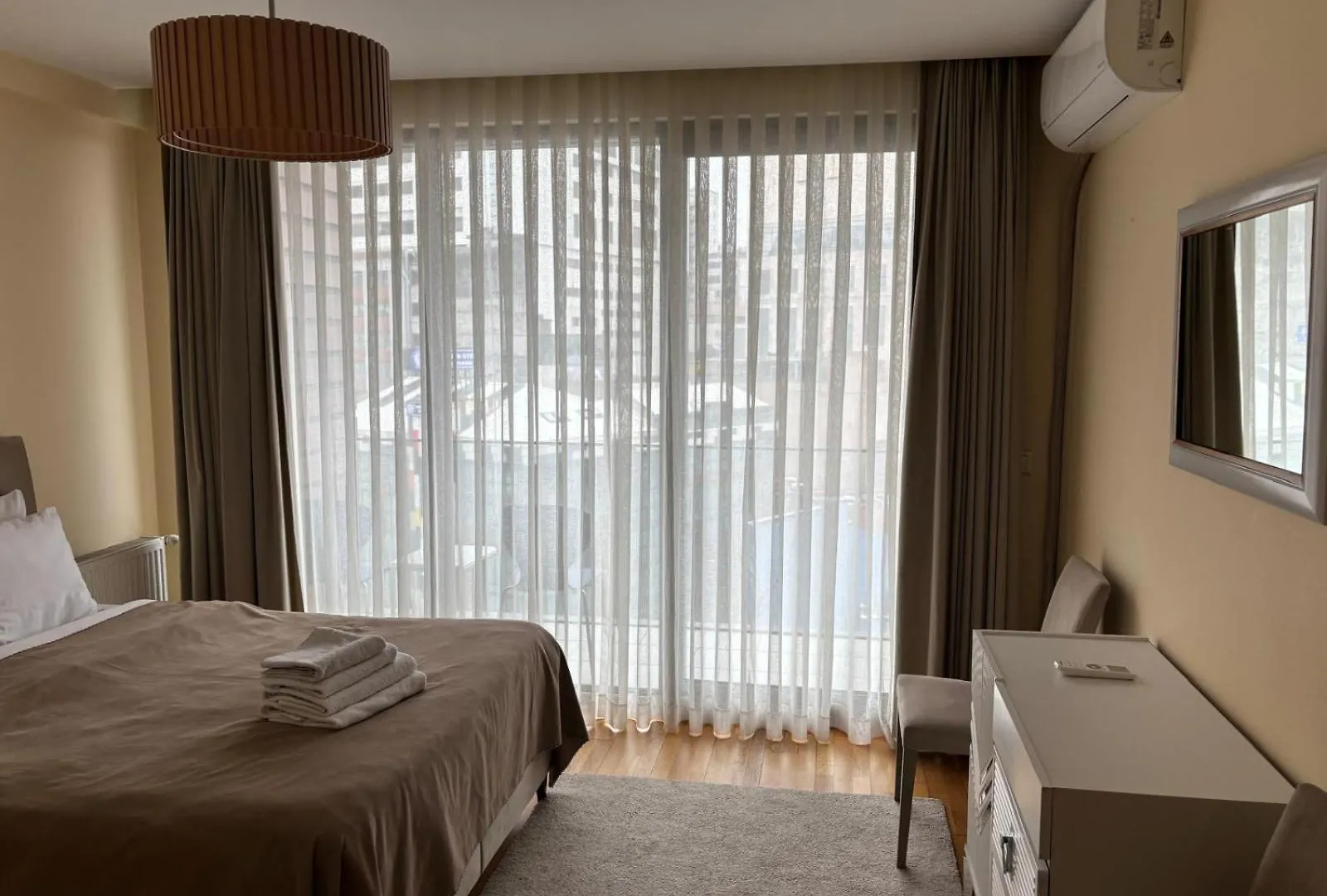 Taksim Cozy Flat With Swimming Pool, Sauna And Ac Stambuł Turcja