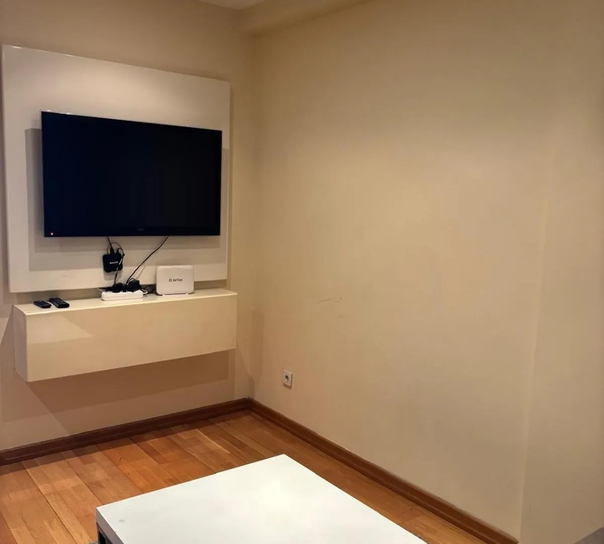 Apartament Taksim Cozy Flat With Swimming Pool, Sauna And Ac Stambuł